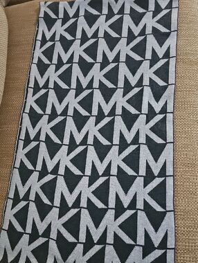 Michael Kors Black and Light Grey MK Jacquard Logo Loop Scarf